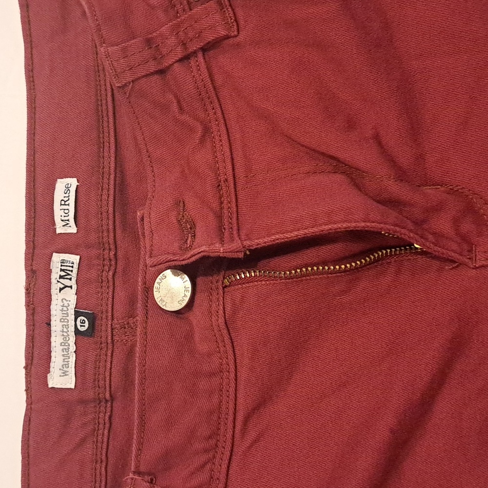 YMI USA Wannabettabutt Jeans Size 16 Wine Mid Rise Skinny Stretch Distressed
